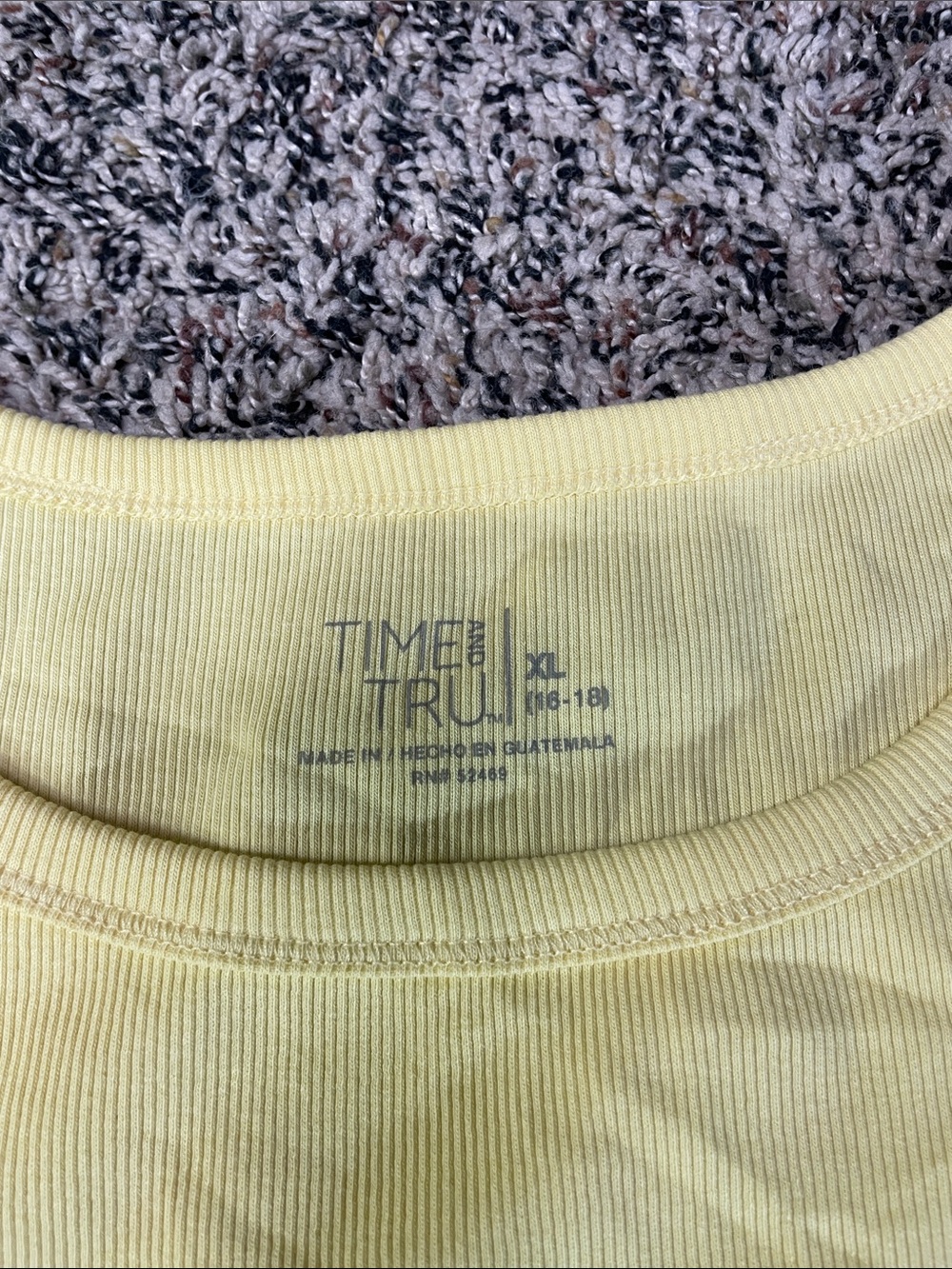 Time and Tru Yellow Ribbed Crewneck Tee Size 1X (16-18) | NWT - Picture 3 of 3